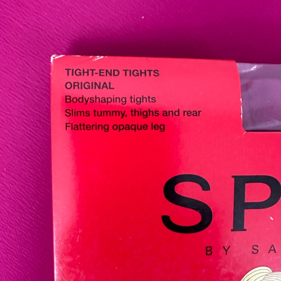 SPANX BY SARAH BLAKELY Body Shaping Tight-End-Tights, Raspberry color Si… - Picture 3 of 6
